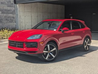 Used 2025 Porsche Cayenne image 1