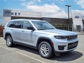 Used 2023 Jeep Grand Cherokee L Laredo image 1
