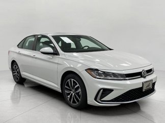 New 2025 Volkswagen Jetta SE image 1