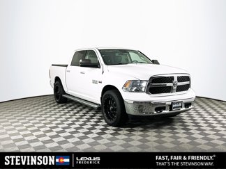 Used 2017 RAM 1500 Classic SLT w/ Luxury Group image 1