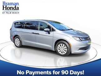 Used 2020 Chrysler Voyager L 360° Tour