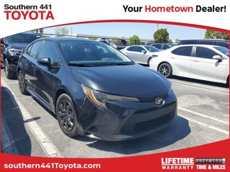 Used 2022 Toyota Corolla LE image 1
