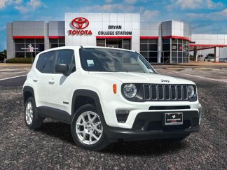 Used 2023 Jeep Renegade Latitude image 1
