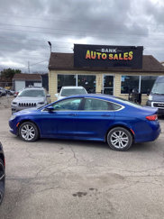 Used 2016 Chrysler 200 Limited image 1