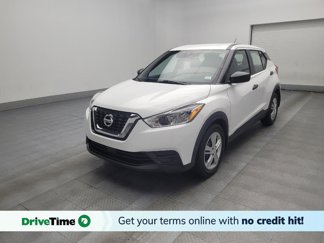Used 2020 Nissan Kicks S image 1