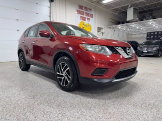 Used 2015 Nissan Rogue S image 1