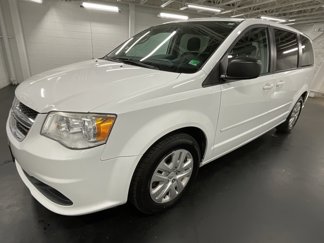 Used 2016 Dodge Grand Caravan SE w/ Quick Order Package 29E SE image 1
