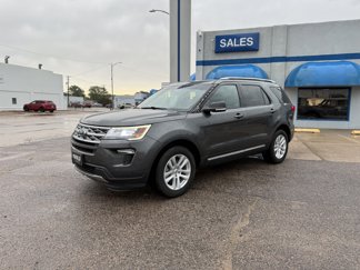 Used 2018 Ford Explorer XLT w/ Equipment Group 201A image 1
