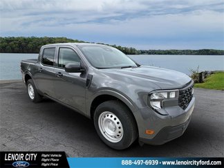 New 2025 Ford Maverick XL image 1