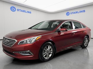 Used 2015 Hyundai Sonata SE image 1
