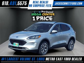 Used 2020 Ford Escape Titanium image 1