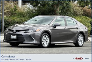 Used 2024 Toyota Camry LE image 1