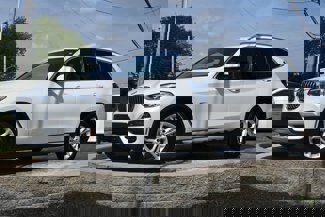 Used 2021 BMW X3 xDrive30i w/ Convenience Package image 1