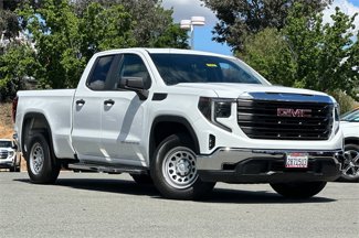 Used 2023 GMC Sierra 1500 Pro w/ Convenience Package image 1