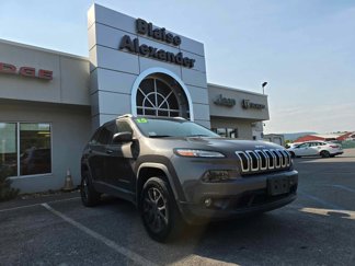 Used 2015 Jeep Cherokee Latitude w/ Cold Weather Group image 1