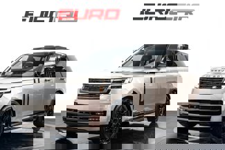 Used 2024 Land Rover Range Rover Long Wheelbase SE image 1
