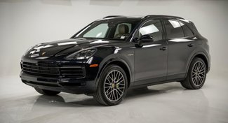 Used 2021 Porsche Cayenne E-Hybrid image 1