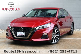 Certified 2022 Nissan Altima 2.5 SR image 1