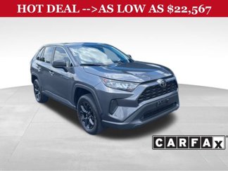 Used 2022 Toyota RAV4 LE image 1
