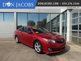 Used 2012 Toyota Camry SE image 1