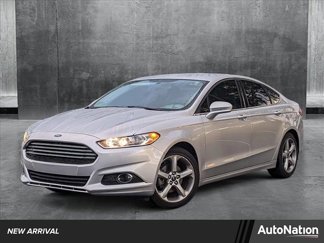 Used 2016 Ford Fusion SE w/ Equipment Group 201A image 1