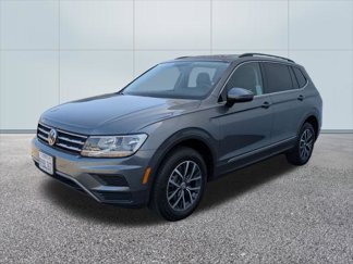 Certified 2020 Volkswagen Tiguan SE image 1