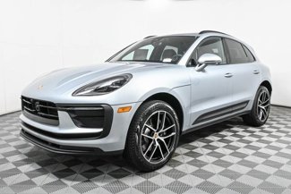 Used 2024 Porsche Macan image 1