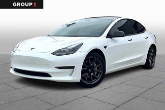 Used 2023 Tesla Model 3 Standard Range image 1