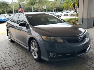 Used 2013 Toyota Camry SE image 1