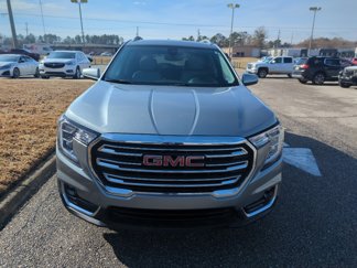 Used 2023 GMC Terrain SLT image 1