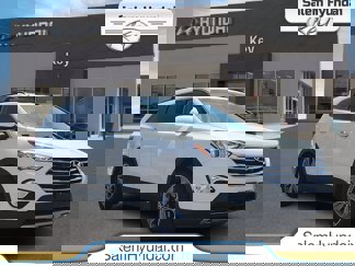 Used 2015 Hyundai Santa Fe GLS image 1