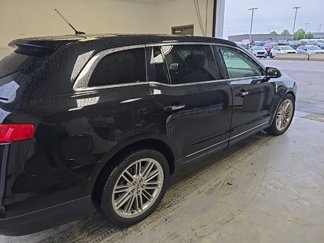 Used 2013 Lincoln MKT AWD image 1