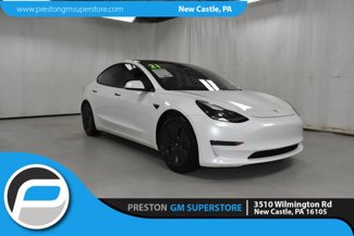 Used 2021 Tesla Model 3 Standard Range Plus image 1