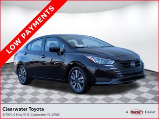 Used 2023 Nissan Versa SV image 1
