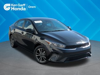 Used 2023 Kia Forte LXS image 1