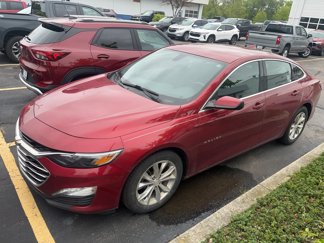 Used 2019 Chevrolet Malibu LT w/ Driver Confidence Package image 1