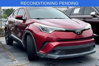 Used 2018 Toyota C-HR XLE image 1