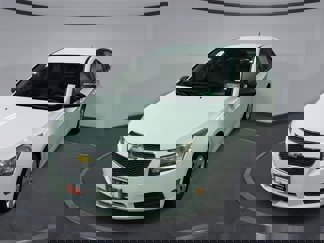 Used 2014 Chevrolet Cruze LS image 1