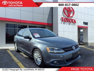 Used 2011 Volkswagen Jetta SEL image 1