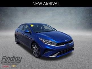Used 2023 Kia Forte LXS image 1