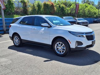 Used 2023 Chevrolet Equinox LT image 1