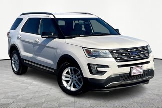 Used 2016 Ford Explorer XLT w/ Equipment Group 202A image 1
