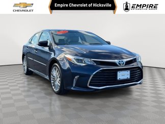 Used 2016 Toyota Avalon Limited image 1