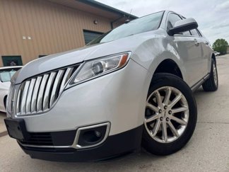 Used 2011 Lincoln MKX 2WD w/ 101A Rapid Spec Order Code image 1