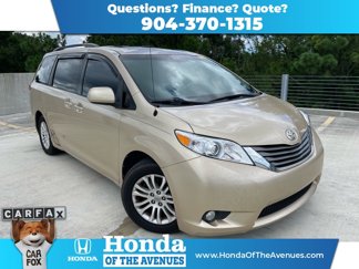 Used 2012 Toyota Sienna image 1