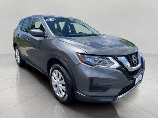 Used 2018 Nissan Rogue S image 1