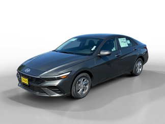 New 2025 Hyundai Elantra SE image 1