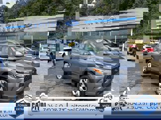 Used 2022 Toyota Corolla Cross L image 1