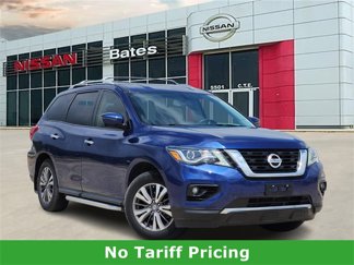 Used 2017 Nissan Pathfinder SL w/ SL Tech Package image 1