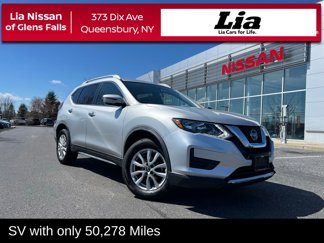 Used 2019 Nissan Rogue SV image 1